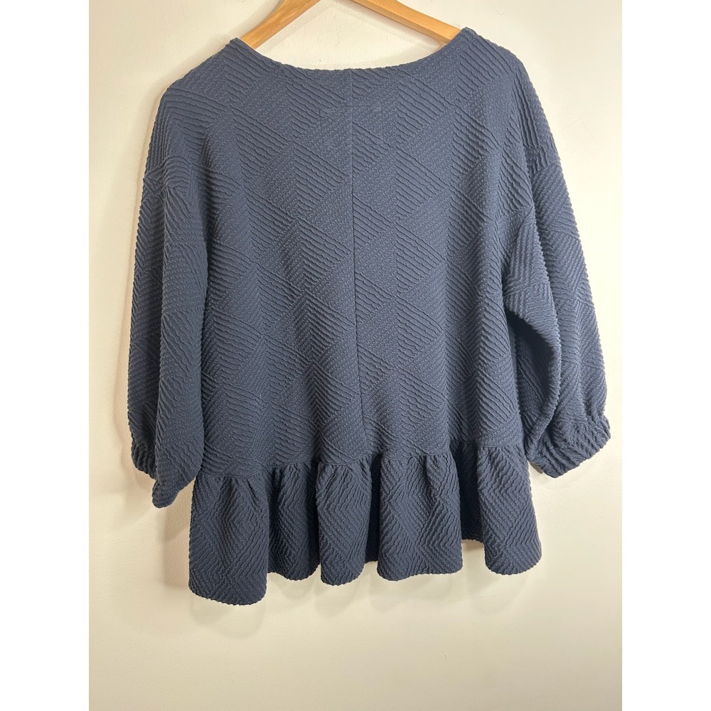 Maeve Anthropologie Peplum Flounce Embossed Blouse Top Navy Blue Sz M 3/4 Sleeve - Picture 4 of 8